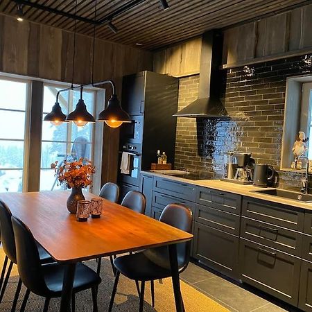 Modern Stuga Med Ski Lodge Kaensla Järvsö المظهر الخارجي الصورة