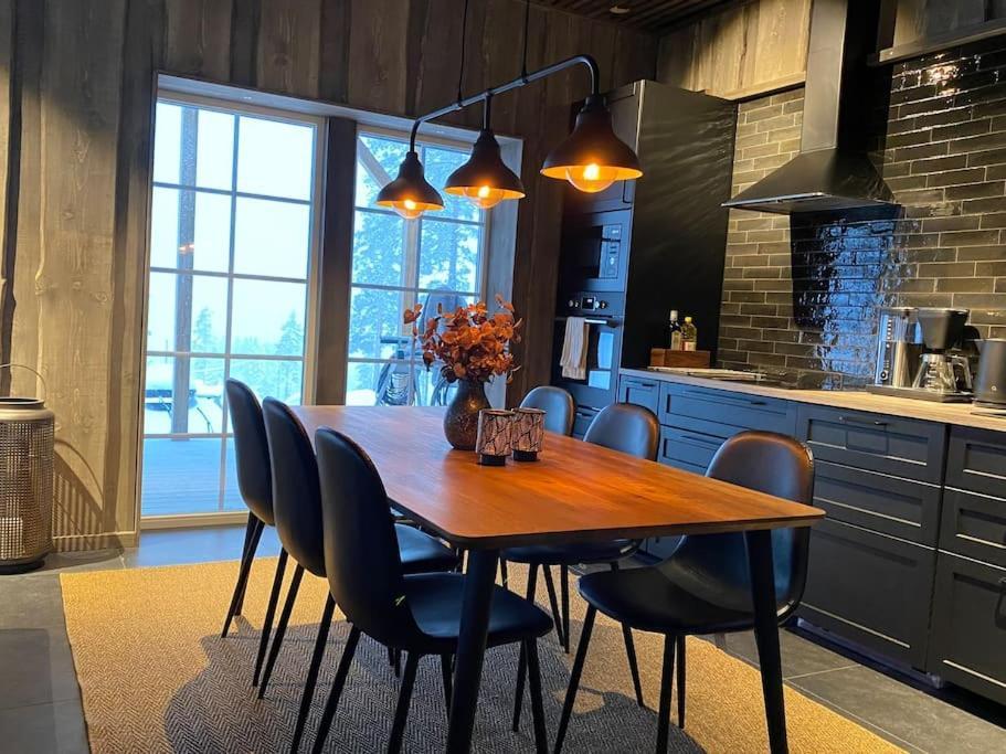 Modern Stuga Med Ski Lodge Kaensla Järvsö المظهر الخارجي الصورة